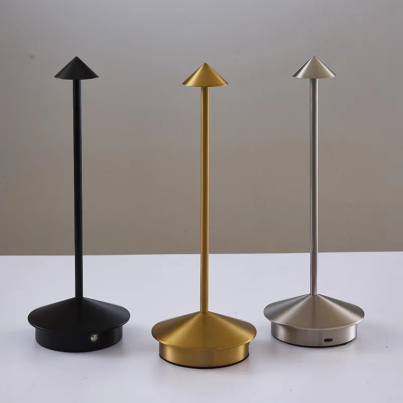 Modern Minimalist LED Table Lamp - DEHEERAN
