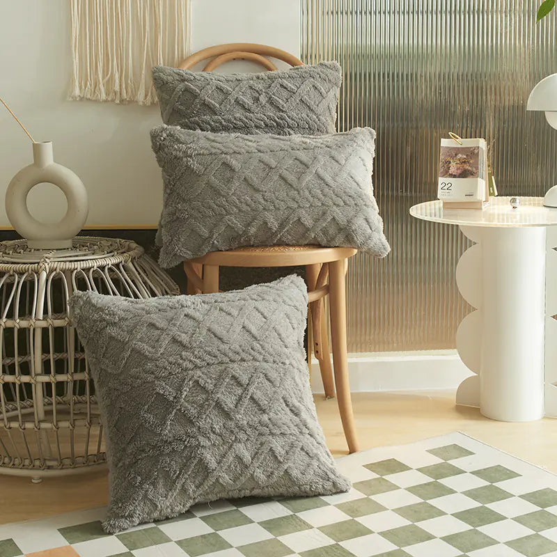 Jacquard Plush Geometric Throw Pillow Cover (Multi-Size) - DEHEERAN